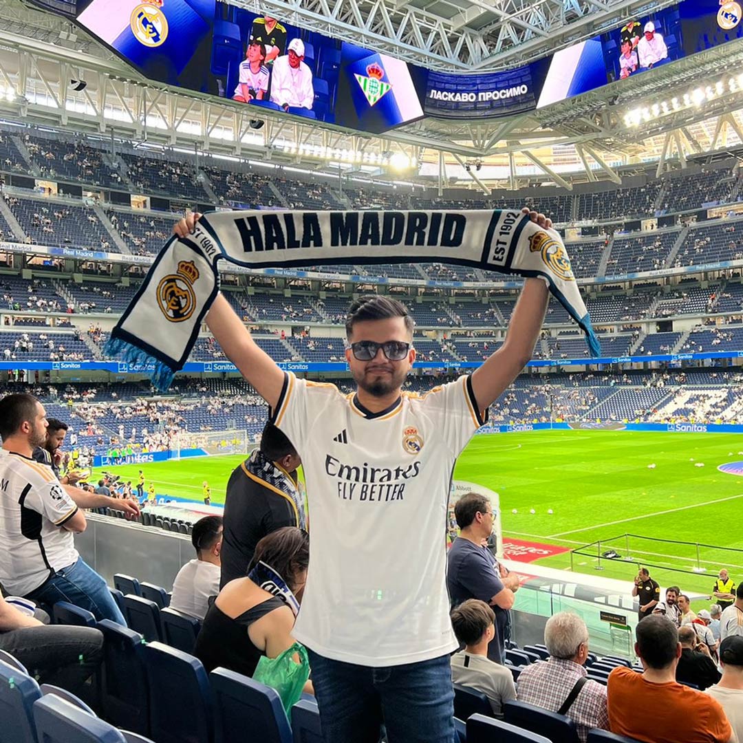 Real Madrid Knitted Football Scarf