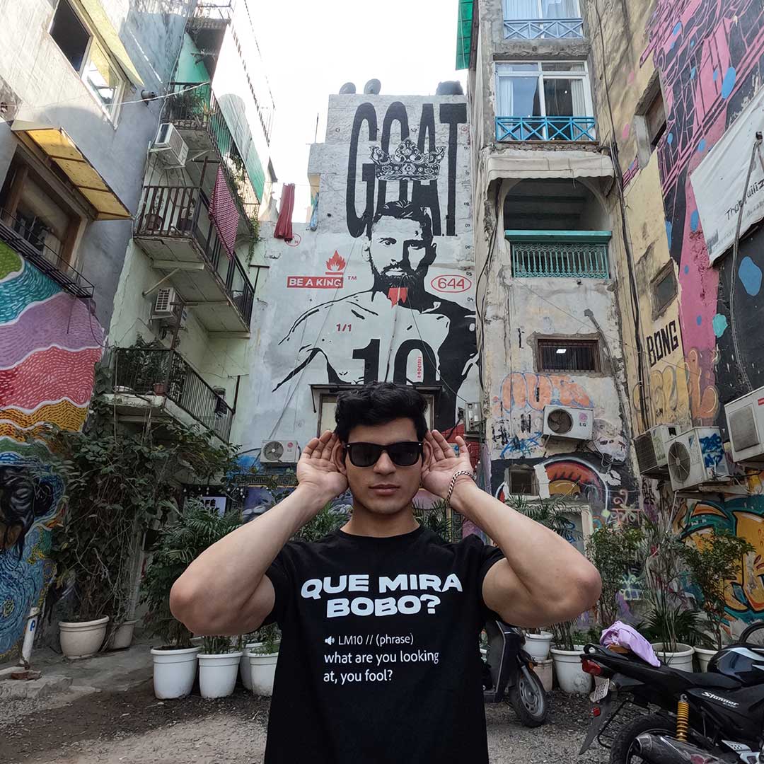 Que Mira Bobo Messi T-Shirt