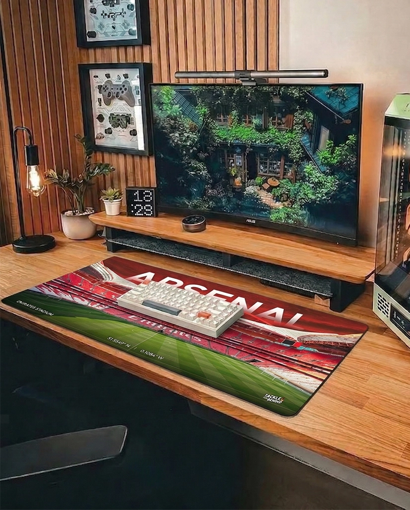 Arsenal Desk Mat and Mouse Pad
